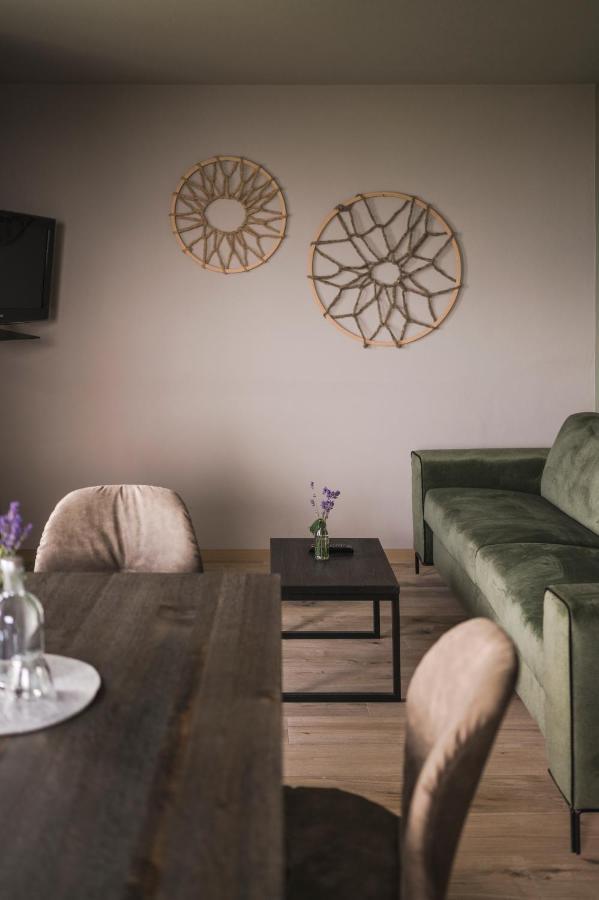 Haus Artus Aparthotel Schenna Buitenkant foto
