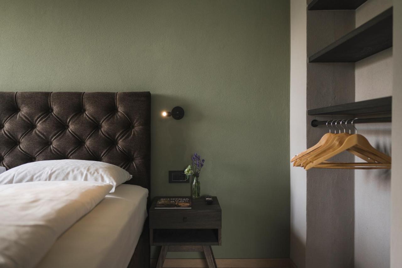Haus Artus Aparthotel Schenna Buitenkant foto
