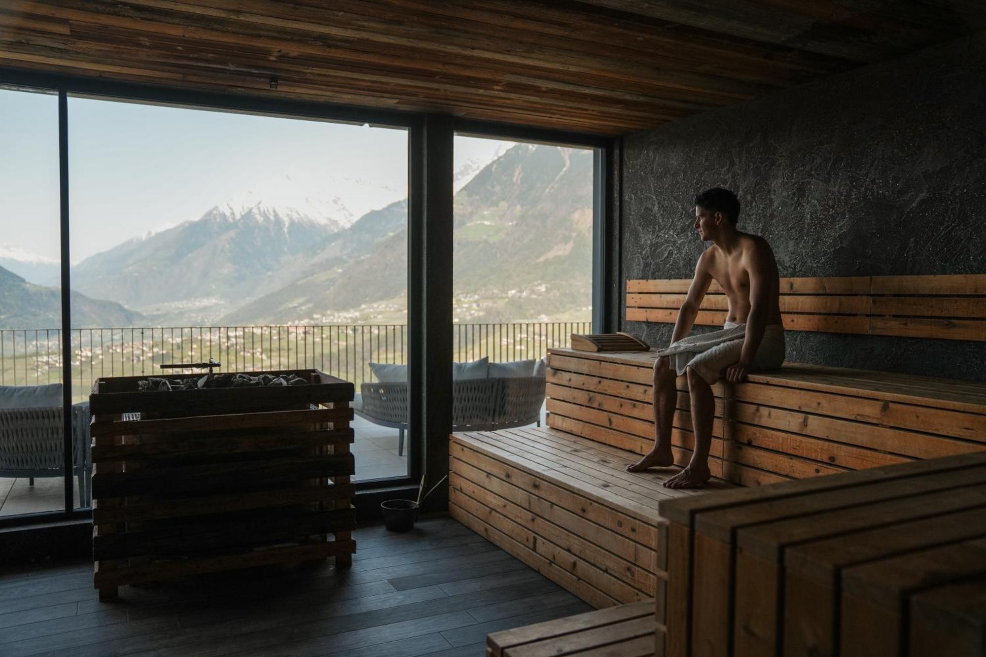 Haus Artus Aparthotel Schenna Buitenkant foto