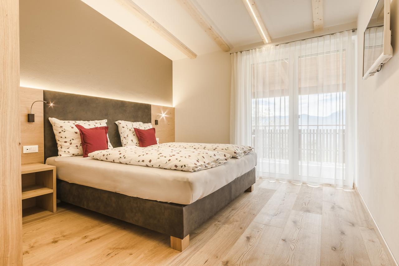 Haus Artus Aparthotel Schenna Buitenkant foto